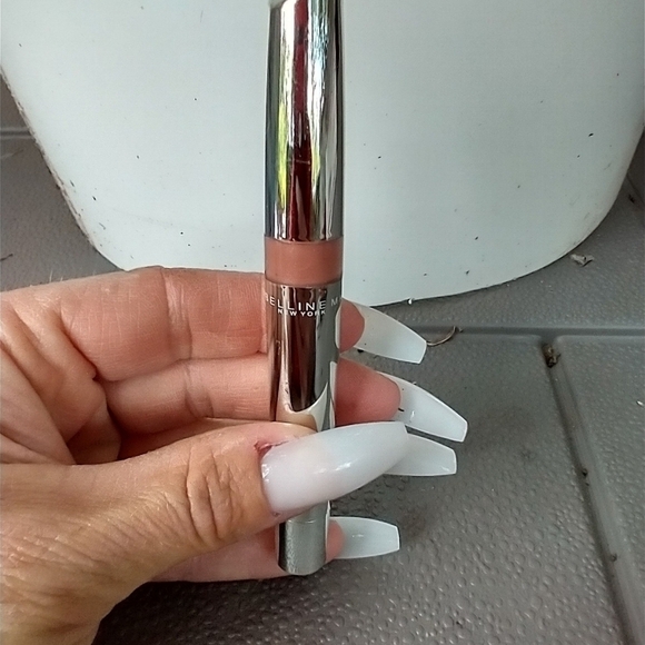 Women's Maybelline shine seduction glossy lipcolor - Picture 3 of 4